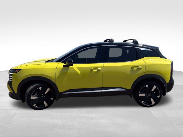 Certified 2025 Nissan Kicks SR AWD/4WD image 5