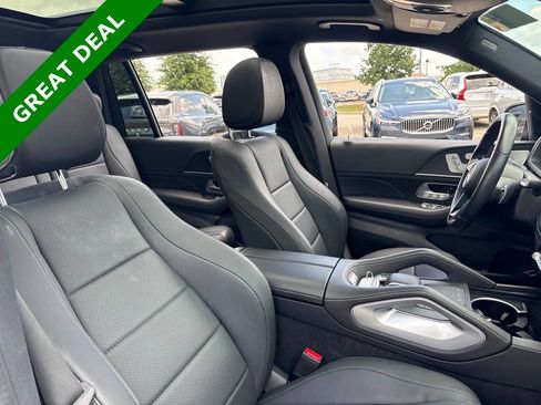 Used 2025 Mercedes-Benz GLS 450 4MATIC image 14