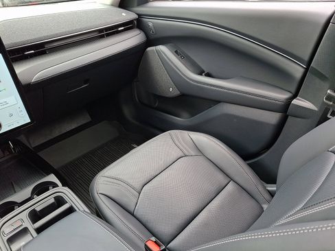 Certified 2025 Ford Mustang Mach-E Premium AWD/4WD image 16