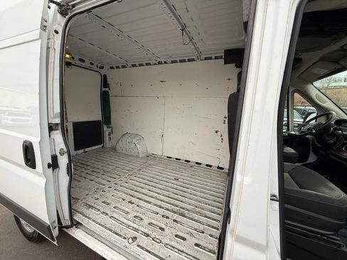 Used 2018 RAM ProMaster 2500 image 28