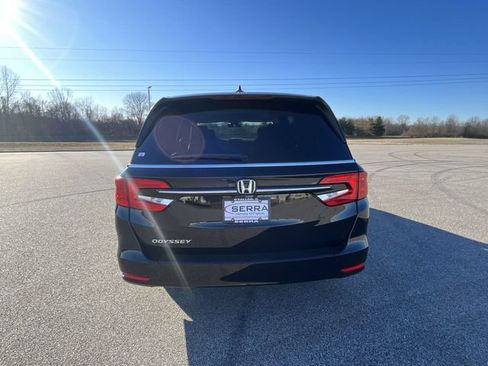 Used 2023 Honda Odyssey EX-L image 15