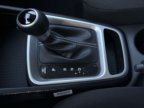 New 2026 Hyundai Venue SE FWD image 21