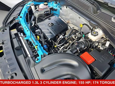 Used 2025 Chevrolet TrailBlazer RS w/ Convenience Package FWD image 15