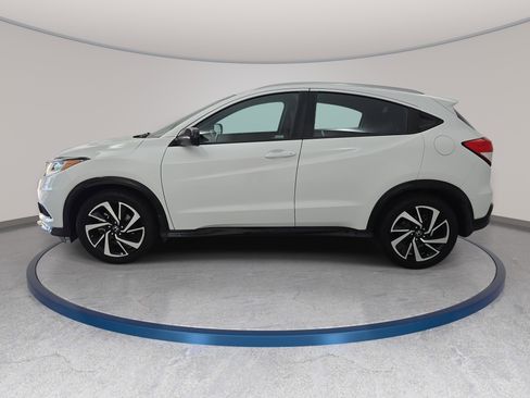 Used 2020 Honda HR-V Sport image 8