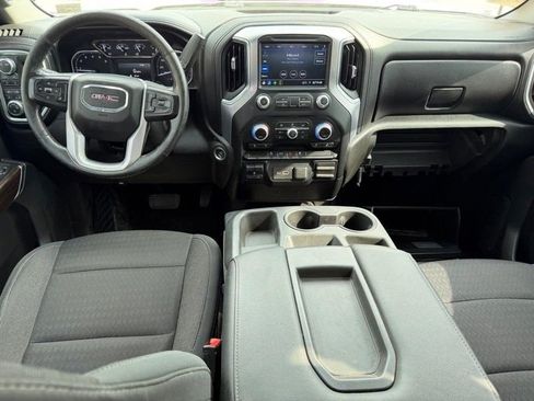 Used 2021 GMC Sierra 2500 SLE w/ SLE Value Package; AWD/4WD image 8
