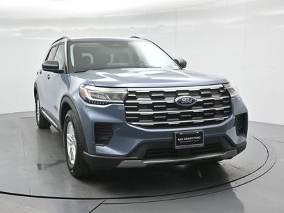 Used 2025 Ford Explorer Active
