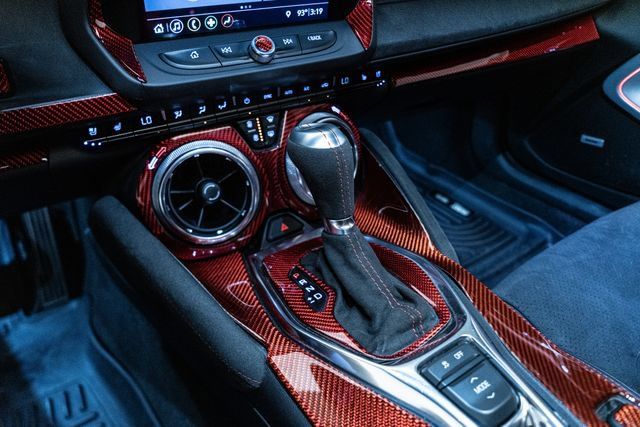 Used 2019 Chevrolet Camaro ZL1 RWD image 25