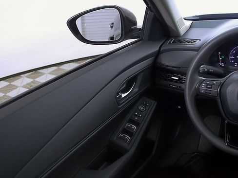 New 2026 Honda Accord SE image 18