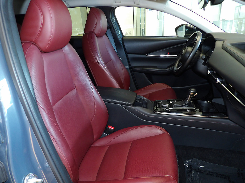 Certified 2025 MAZDA CX-30 AWD 2.5 S w/ Preferred Package image 14