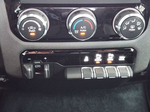 New 2026 RAM 1500 Warlock AWD/4WD image 17