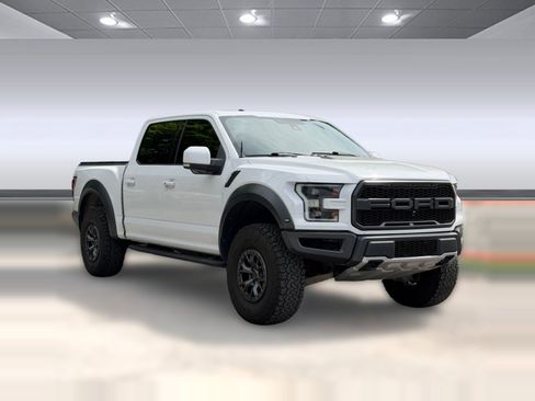 Used 2018 Ford F150 Raptor w/ Equipment Group 802A Luxury AWD/4WD image 7