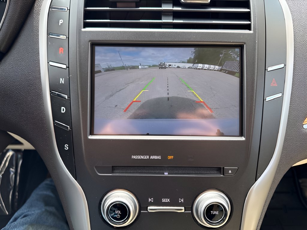Used 2015 Lincoln MKC FWD w/ Equipment Group 101A Select image 21
