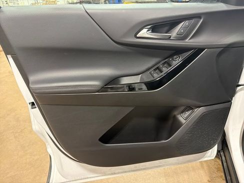 Used 2026 Chevrolet Equinox LT w/ Convenience Package II AWD/4WD image 17