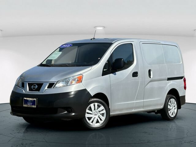 Used 2015 Nissan NV200 SV w/ Technology Package FWD image 2