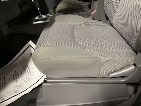 Used 2019 Nissan Frontier SV w/ Value Truck Package image 17