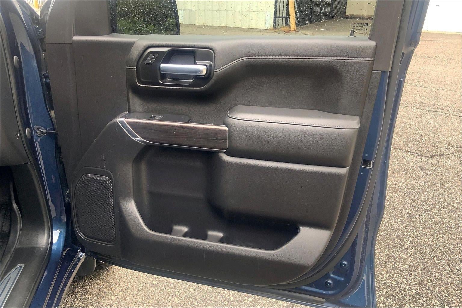 Used 2022 Chevrolet Silverado 1500 LTZ AWD/4WD image 26