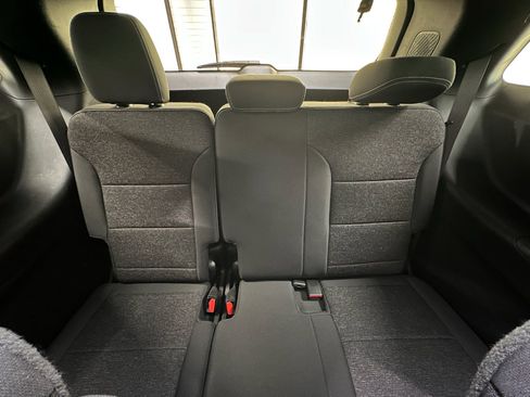 Certified 2024 Chevrolet Traverse LT w/ LPO, Floor Liner Package FWD image 19