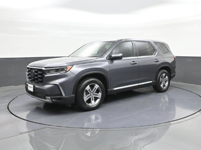 Certified 2025 Honda Pilot EX-L image 1
