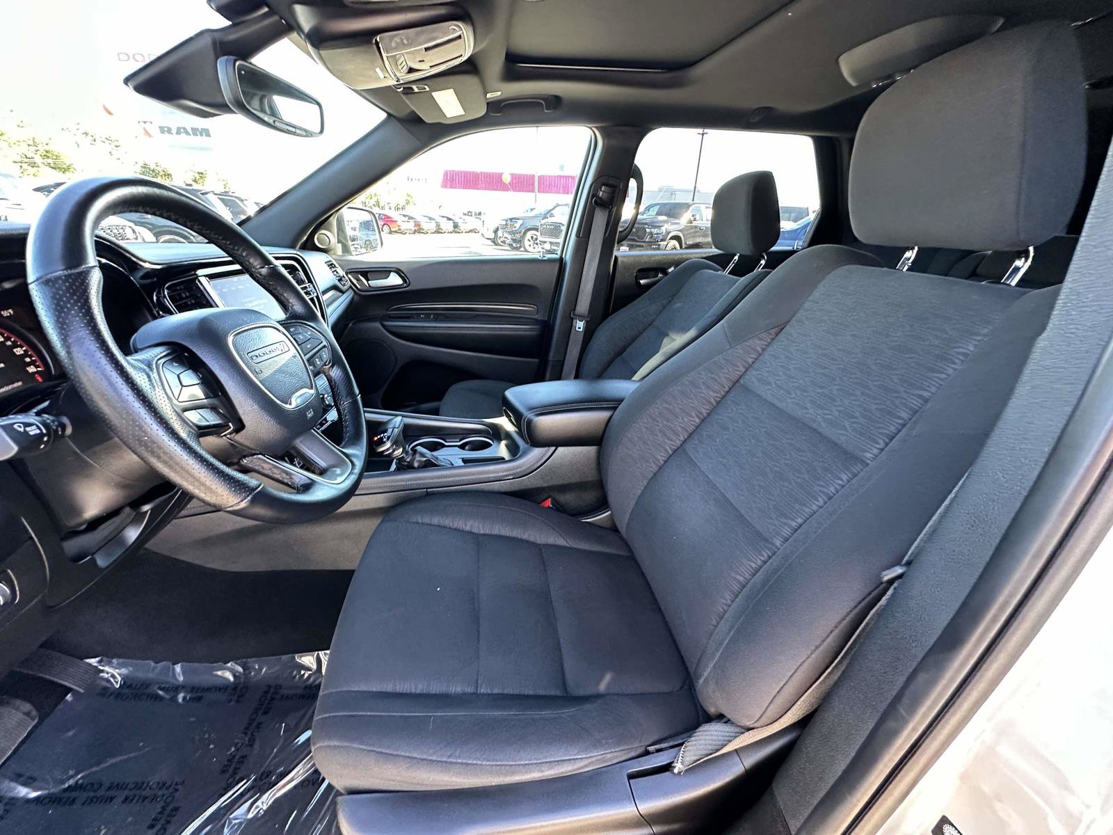 Used 2024 Dodge Durango SXT w/ SXT Blacktop Group AWD/4WD image 27