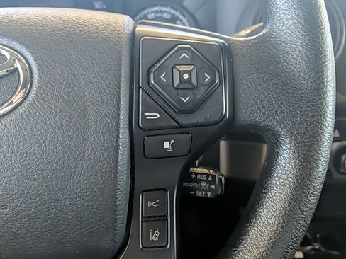 Used 2019 Toyota Tacoma SR w/ SX Package image 15