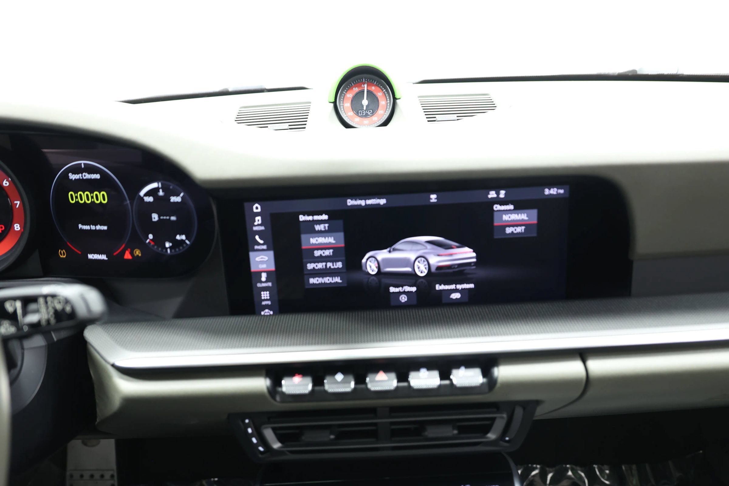 Used 2020 Porsche 911 Carrera 4S AWD/4WD image 36