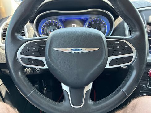 Used 2019 Chrysler 300 Touring L w/ Quick Order Package 22F RWD image 12