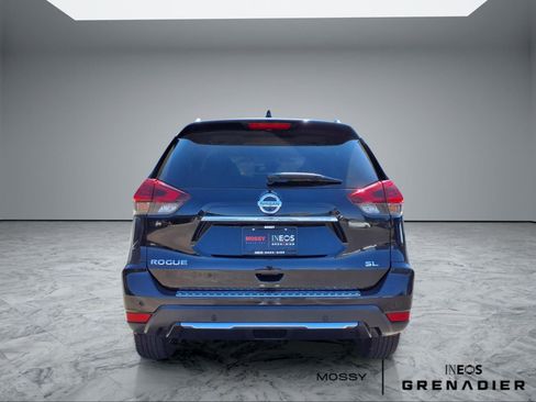 Used 2019 Nissan Rogue SL image 6