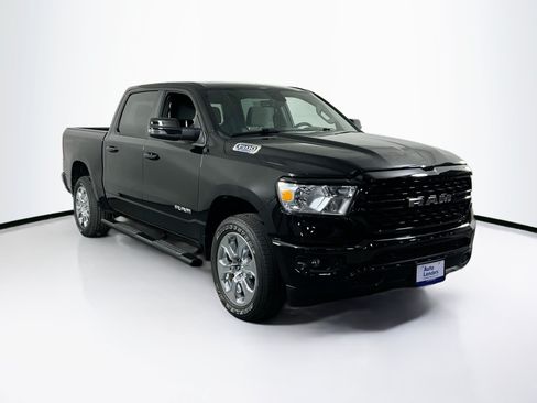 Used 2023 RAM 1500 Big Horn AWD/4WD image 3