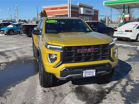 Certified 2023 GMC Canyon AT4 w/ AT4 Premium Package image 3