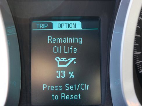 Used 2015 Chevrolet Equinox LT w/ Driver Convenience Package image 24