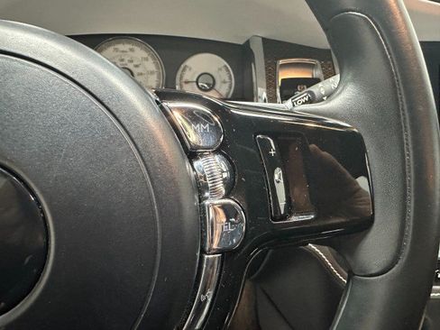 Used 2018 Rolls-Royce Ghost RWD image 34