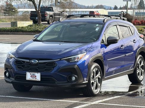 Used 2025 Subaru Crosstrek 2.0i Premium w/ Crosstrek Mirror Package image 8