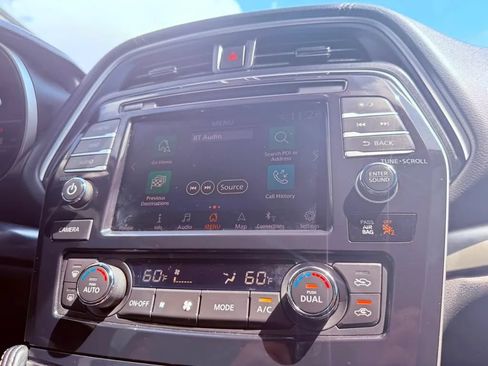 Used 2020 Nissan Maxima 3.5 SV w/ Floor Mat Group FWD image 18