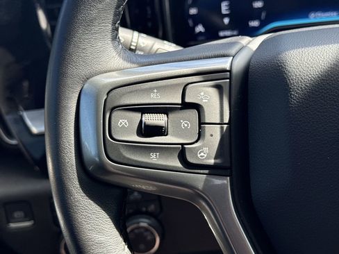 Used 2022 Chevrolet Silverado 1500 LT image 19