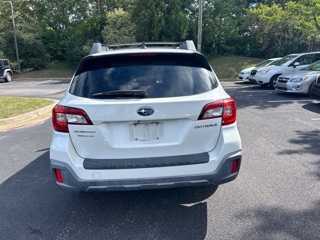 Used 2019 Subaru Outback 2.5i Premium AWD/4WD image 4