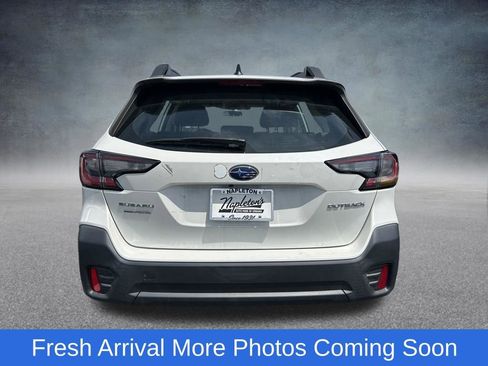 Used 2021 Subaru Outback AWD/4WD image 5