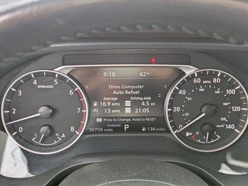 Used 2023 Nissan Rogue SL w/ SL Premium Package image 10