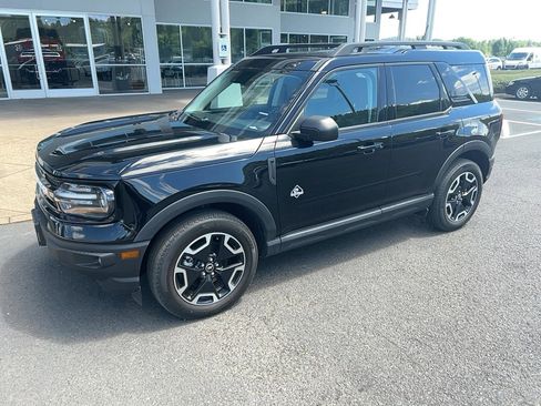 Used 2023 Ford Bronco Sport Outer Banks w/ Tech Package AWD/4WD image 14