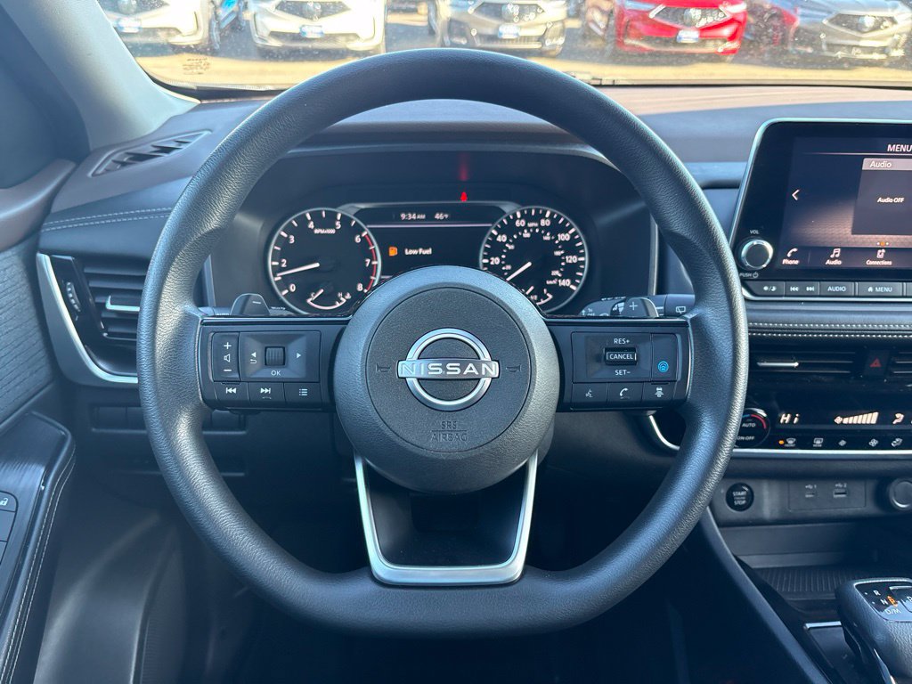 Used 2022 Nissan Rogue SV AWD/4WD image 17