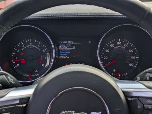 Used 2015 Ford Mustang GT image 23