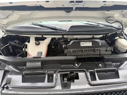 Used 2019 Chevrolet Express 2500 w/ Driver Convenience Package RWD image 38