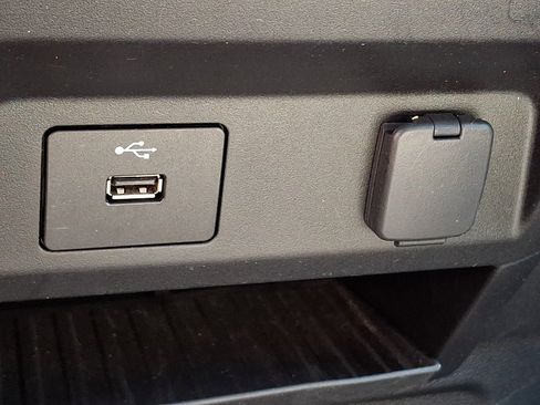 Certified 2021 Ford F350 XL w/ Power Equipment Group AWD/4WD image 22