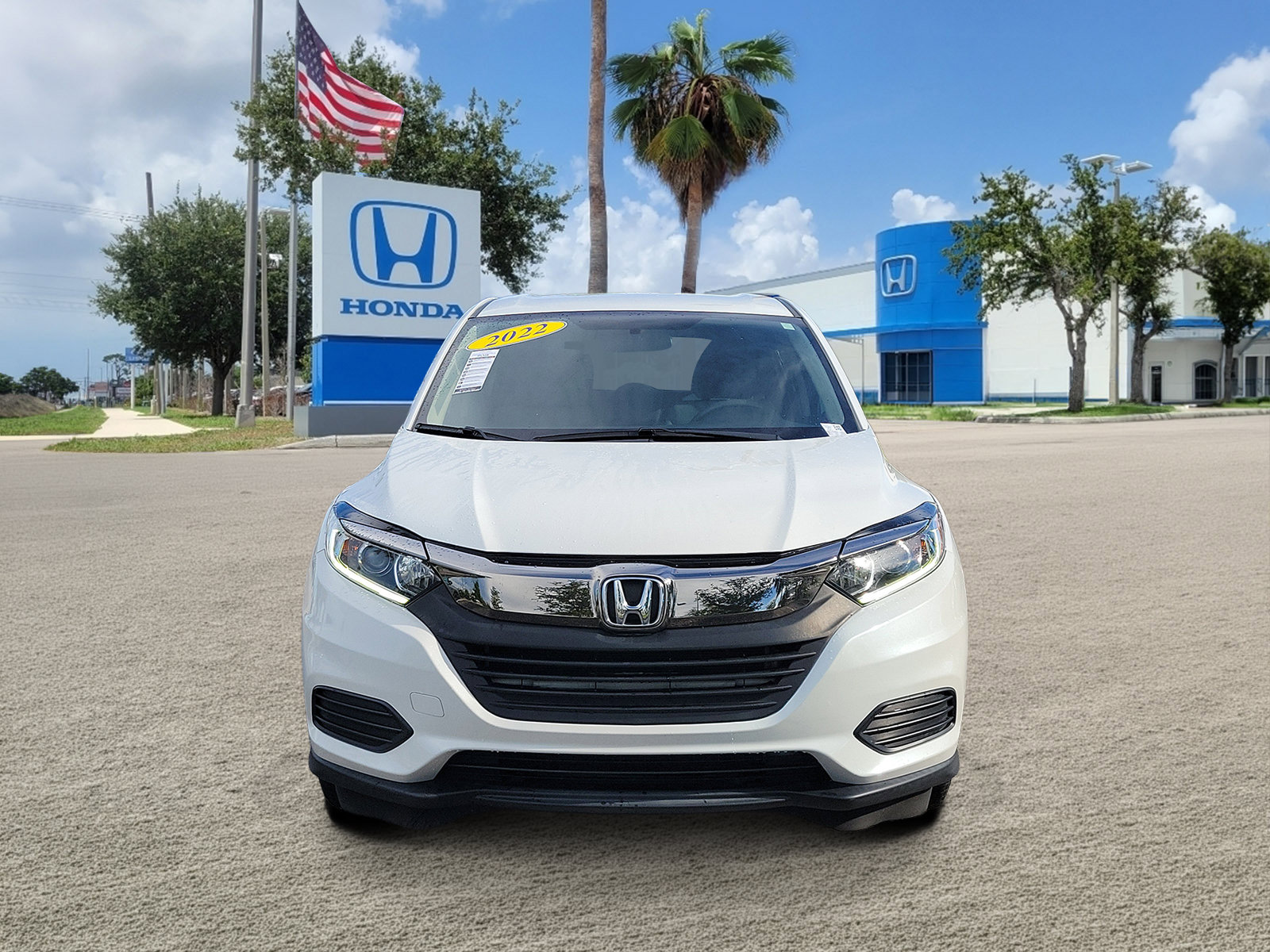 Used 2022 Honda HR-V LX image 2