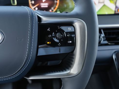 New 2026 INFINITI QX80 4WD w/ Sport Exterior Package image 18