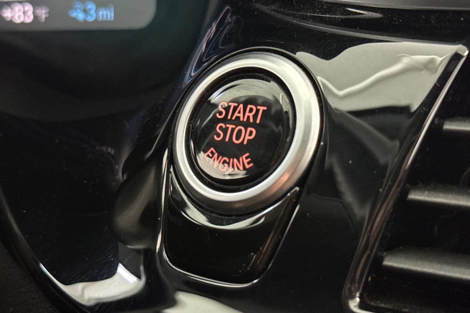 Used 2023 BMW 530e w/ Convenience Package RWD image 17
