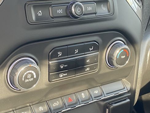 Used 2022 Chevrolet Silverado 1500 W/T w/ WT Safety Package image 21