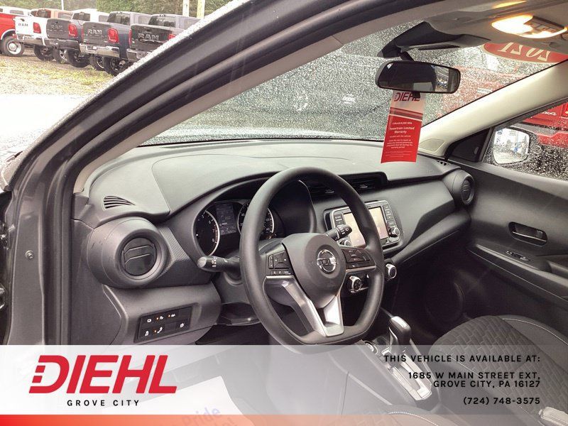 Used 2021 Nissan Kicks S FWD image 21