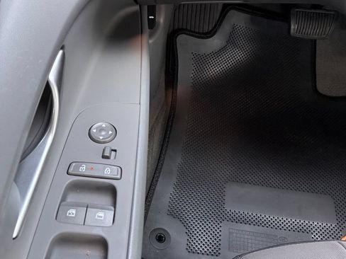 Used 2025 Hyundai Elantra Hybrid FWD image 22