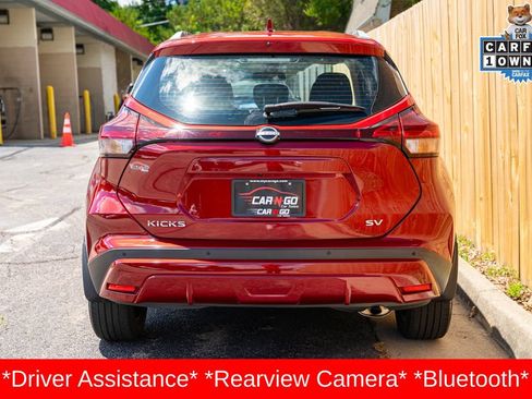 Used 2023 Nissan Kicks SV FWD image 7