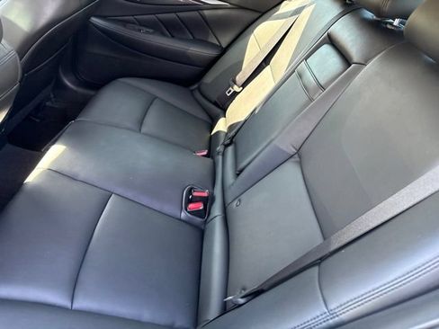Used 2018 INFINITI Q50 Pure AWD/4WD image 10